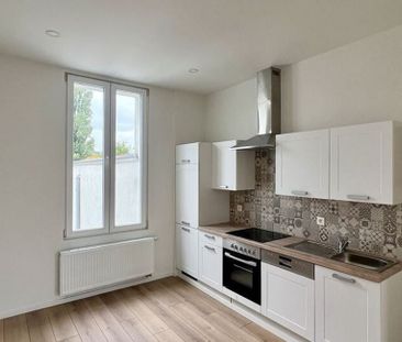 Duplex te huur in Wilrijk voor € 1.000 met 1 slaapkamer - Foto 2