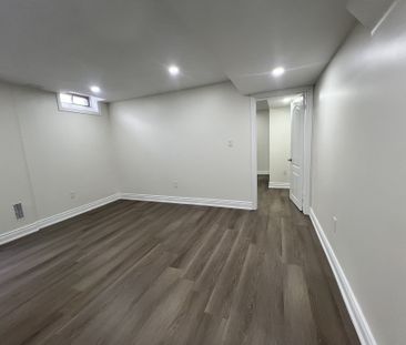 For Lease - 5 Fenn Street, Ajax, Ontario - Photo 1