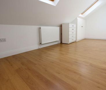 4 bedroom flat to rent - Photo 5