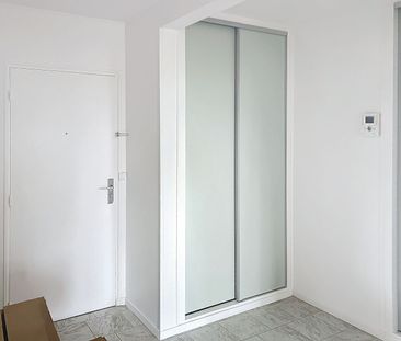 Appartement à louer - REIMS- QUARTIER MOISSONS - Photo 2