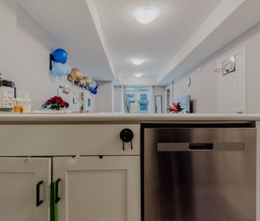 For Lease - 98 Lomond Lane, Kitchener, Ontario - Photo 5