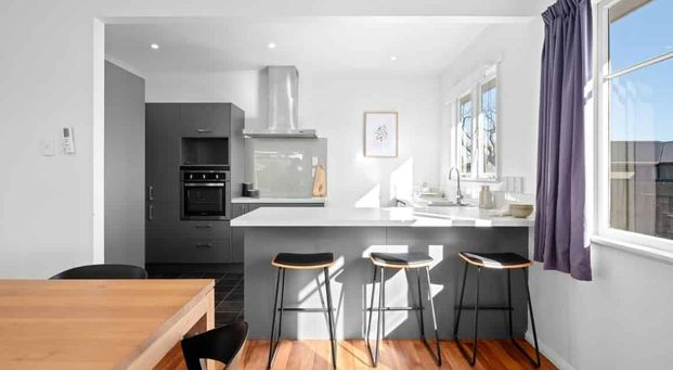 Stunning Three Bedroom in Fairfield - Photo 1