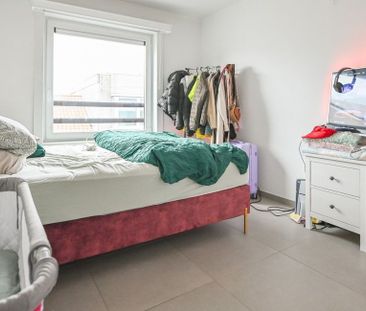 Appartement te huur in Izegem voor € 600 met 1 slaapkamer - Photo 1