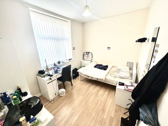 Brook Street, Treforest, Pontypridd - Photo 1