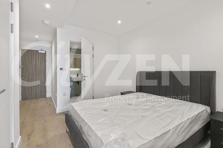 37 Clarendon Road, Watford - Photo 5