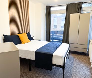 Room in a Shared House, Windsor Crescent, HA9 - Photo 3