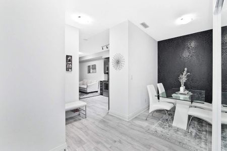 For Lease - 3600 Highway 7 Road Unit# 2112, Vaughan, Ontario - Photo 3