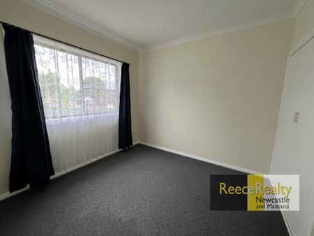 10 Janet Street, Jesmond - Photo 2