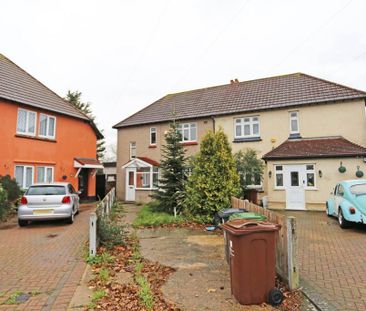 4 bedroom semi-detached house to rent - Photo 1
