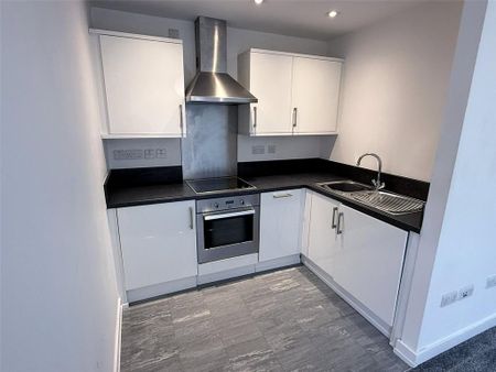 Studio to rent - Photo 3