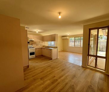 Cosy Three Bedroom Home with Generous Backyard - Photo 1