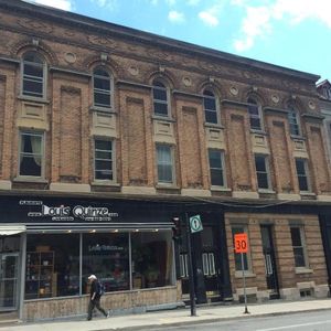 8 1/2 - Montréal (Ville-Marie (Centre-ville)) - 3 495 $/mois - Photo 2