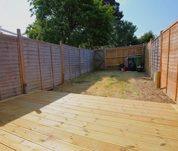 2 bedroom terraced house to rent - Photo 3