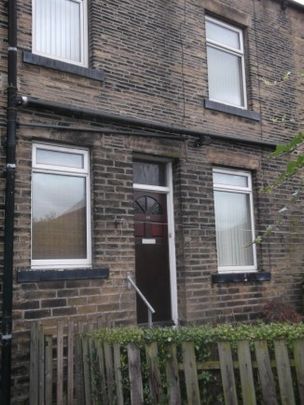 3 Bed - Fieldhead Street, Bradford, Bd7 - Photo 1