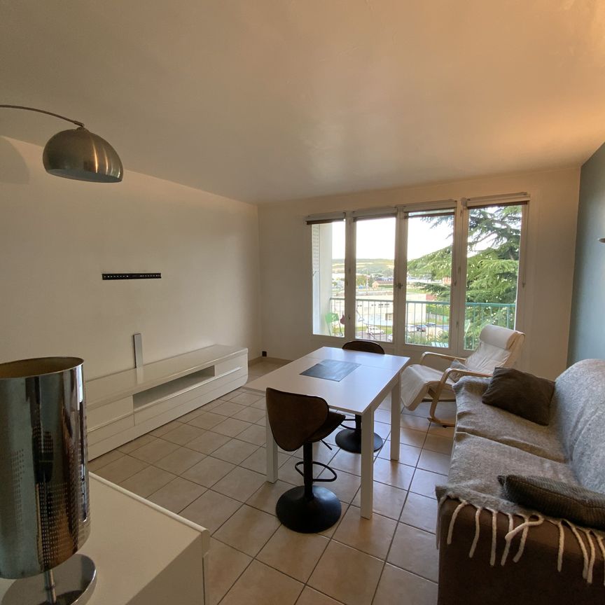 Location Appartement 2 pièces 47m² ST MARCEL 27950 - Photo 1