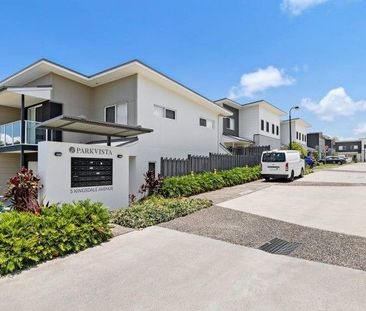 Modern Comfort & Lifestyle - 5 Years Young Townhouse in Prime Thorn... - Photo 5