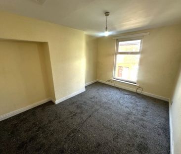36, Lovat Road, Preston - Photo 2