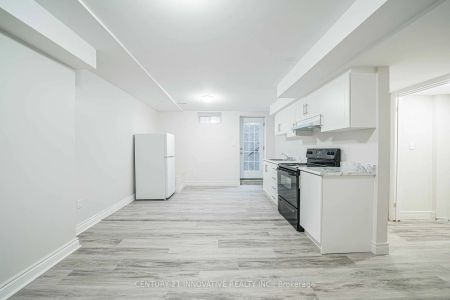 Detached Home For Lease | E9039489 - Photo 5