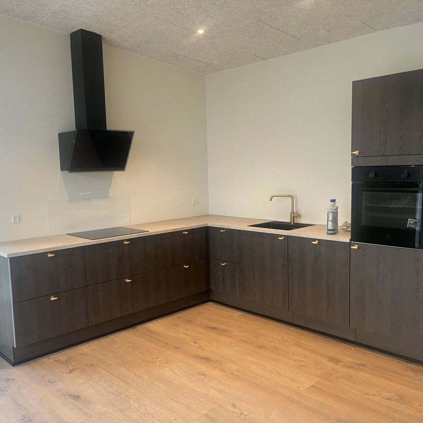 Moderne rækkehus til leje i Mejrup - Photo 1