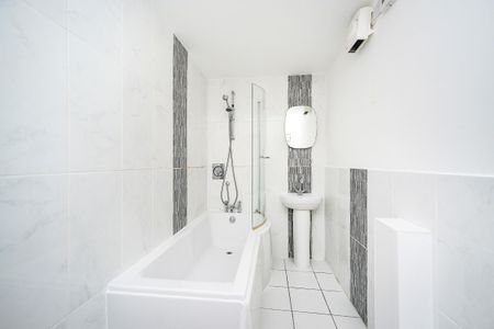 Bristol Road, Brighton - Photo 5