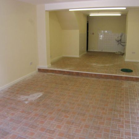 Property to rent - Photo 4