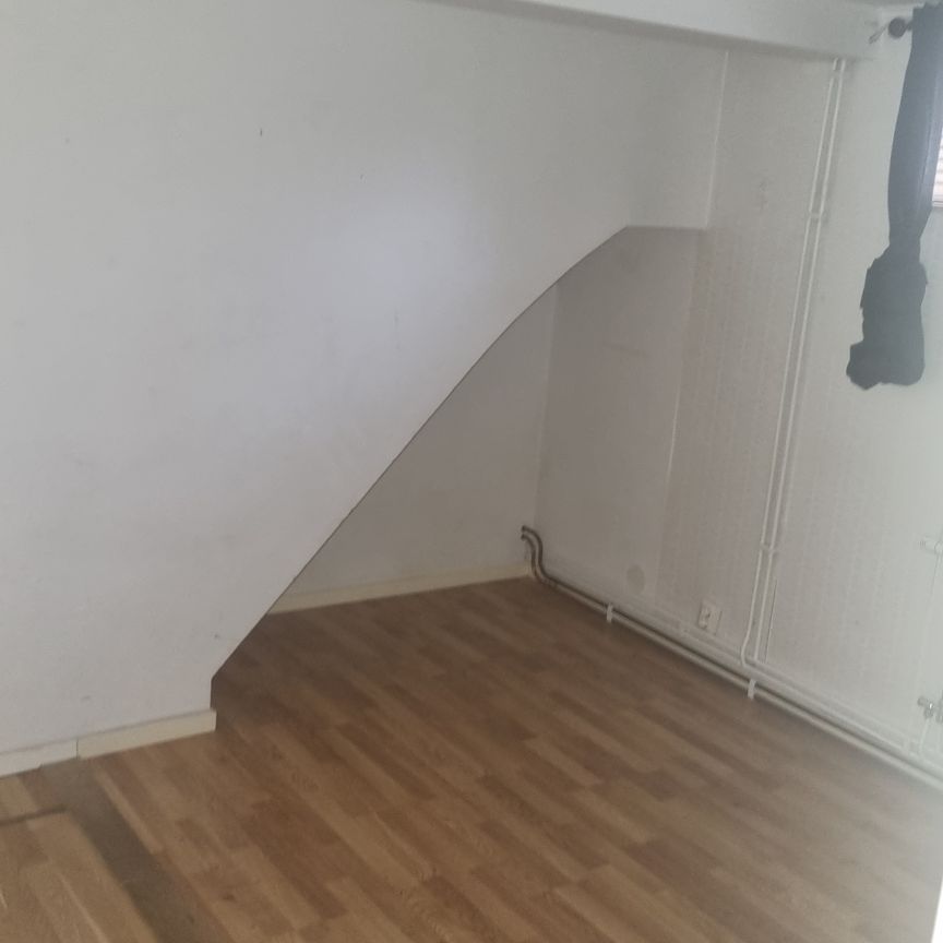 Källtorpsvägen, Kallhäll - Photo 1