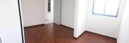 Location Appartement 3 pièces 69m² STE MARIE 97438 - Photo 4
