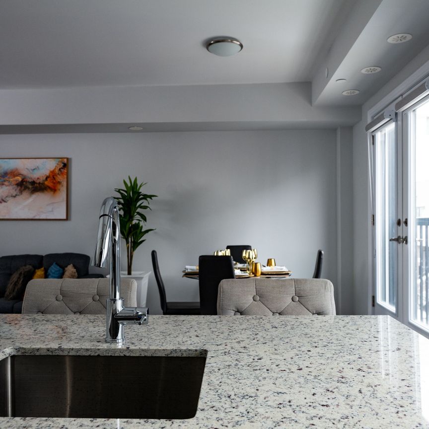 For Lease - 349 Wheat Boom Drive Unit# 331, Oakville, Ontario - Photo 1