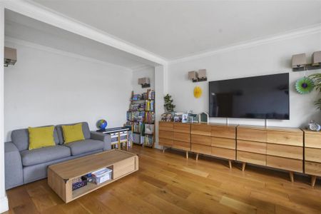 3 bedroom apartment to rent - Photo 3