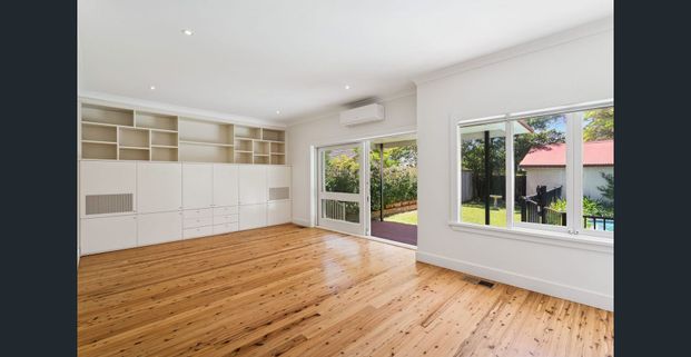 Expansive character home with studio and pool - Photo 1