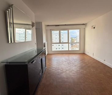 Location Appartement 4 pièces 79m² - Photo 5