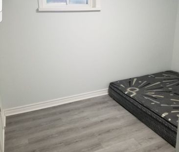 For Lease - 30 Electro Road Unit# Basement, Toronto, Ontario - Photo 6