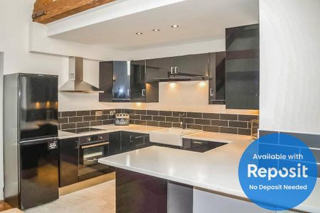 3 bedroom flat to rent - Photo 4