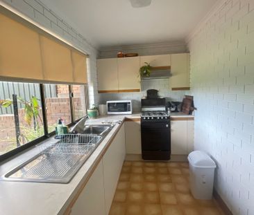 Bellevue Heights - Photo 2