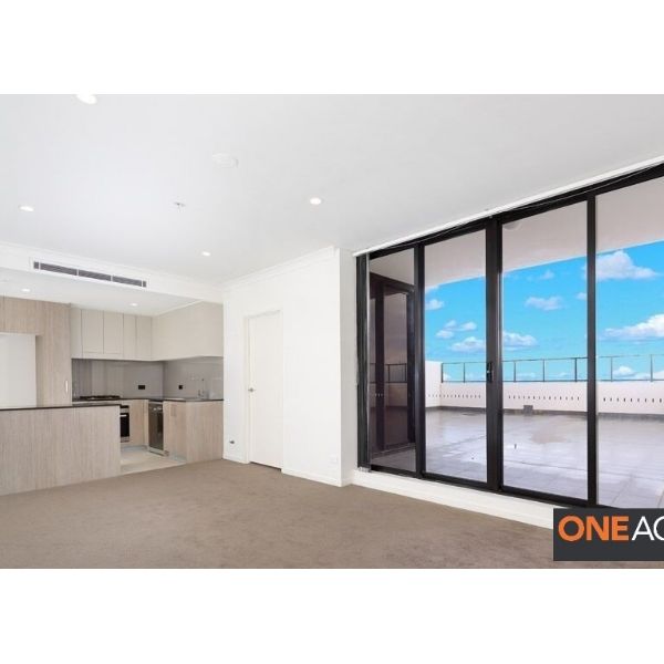 2107/420 Macquarie Street - Photo 1