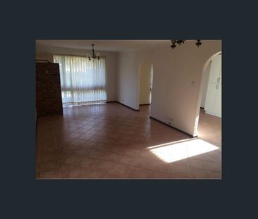 Delightful 3x1 Family Home - Photo 5