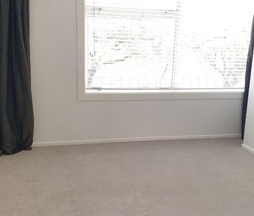 Property Management25B Kitchener Road, Milford - House for Rent - Photo 2