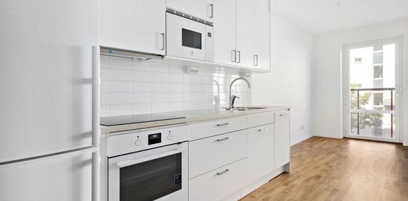 Turebergs Allé, Sollentuna - Photo 2