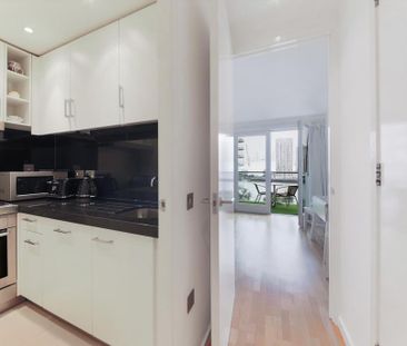 Studio to rent - Photo 5