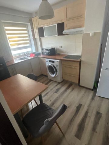 Apartament cu 2 camere, 45 mp, zona Centru - Photo 5