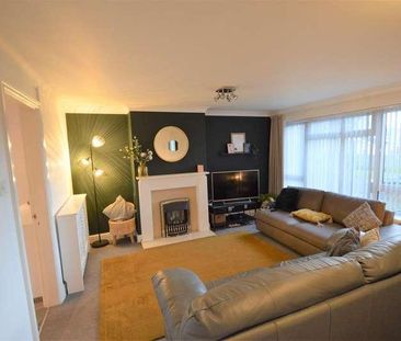 Millfield Drive, Cowbridge, CF71 - Photo 1