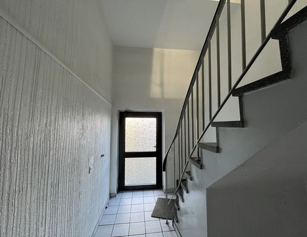 Erlesen leben und gediegen wohnen! 2-Zimmer Wohnung mit Garagenstellplatz - Photo 1