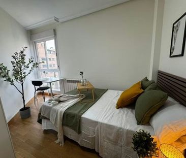 Calle de Américo Castro, Madrid, Community of Madrid 28050 - Photo 5