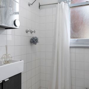 4/70 Surrey Street, Darlinghurst NSW 2010 - Studio For Rent | Domain - Photo 2