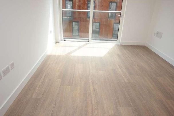 Cadmus Court, Marine Wharf, Seafarer Way, Surrey Quays, SE16 - Photo 1