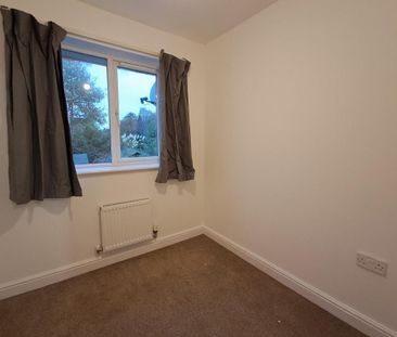 3 bedroom terraced house to rent - Photo 6