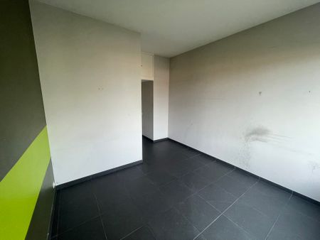 Appartement gelegen op 2de verdieping in 'Buizegem' wijk - Foto 2