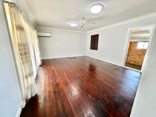 3 Bedroom Brick Home With Ample Storage Located In The Heart Of Walkervale - Photo 1