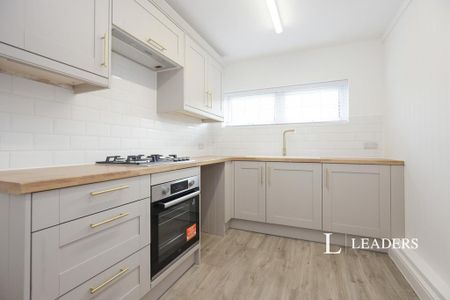 2 bedroom bungalow to rent - Photo 5