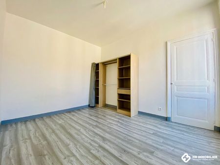 Location Appartement 2 pièces 45m² ROANNE 42300 - Photo 5